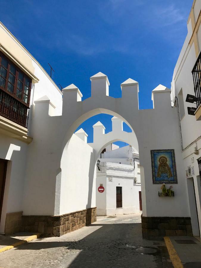 Apartamento Con Terraza,A 100M Playa Costilla Y Frente Al Castillo Rota Kültér fotó